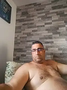 ADRIAN ADI40 online show from 20, 5, 2026
