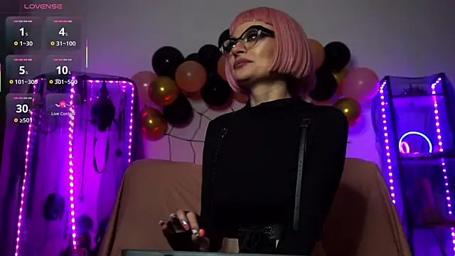 CyberXGoddess online show from 25, 10, 2025