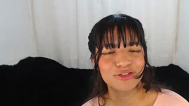 Snapshot of Liz_Galactic chatting on 5, 2, 2025 Liz Galactic online show from 5, 2, 2025