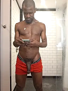 Maculine Stayr online show from 26, 3, 2026