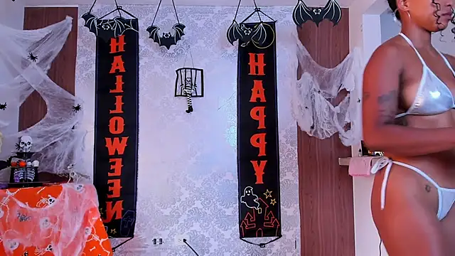 kelly thomson online show from 16, 10, 2025