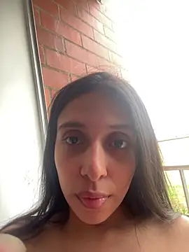 kiaraglam2 online show from 16, 3, 2025