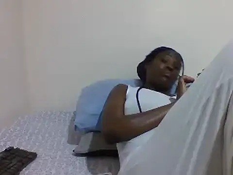 sweetelle09 online show from 16, 2, 2025