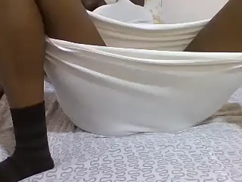 sweetelle09 online show from 6, 3, 2025