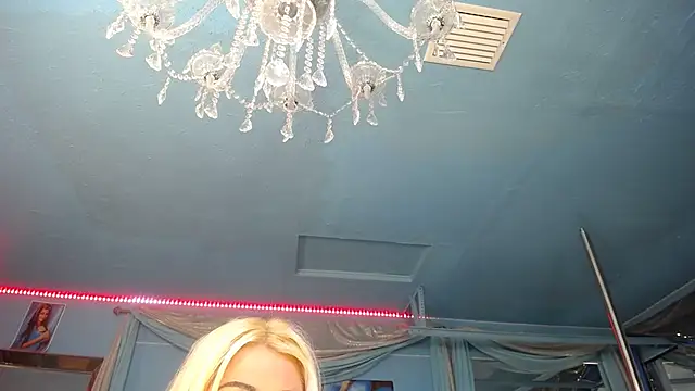 ADRIANNA FOX online show from 17, 1, 2026