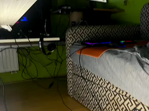 OndruSuk online show from 17, 2, 2025