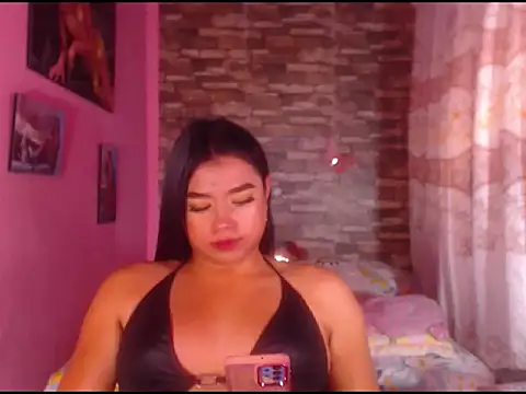 katrinawillff online show from 18, 2, 2025