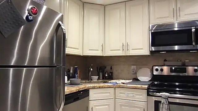 BigGuyMuscle online show from 4, 11, 2025