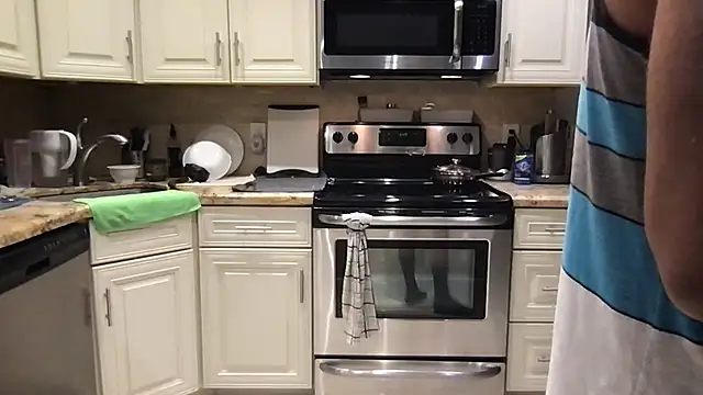 BigGuyMuscle online show from 5, 11, 2025