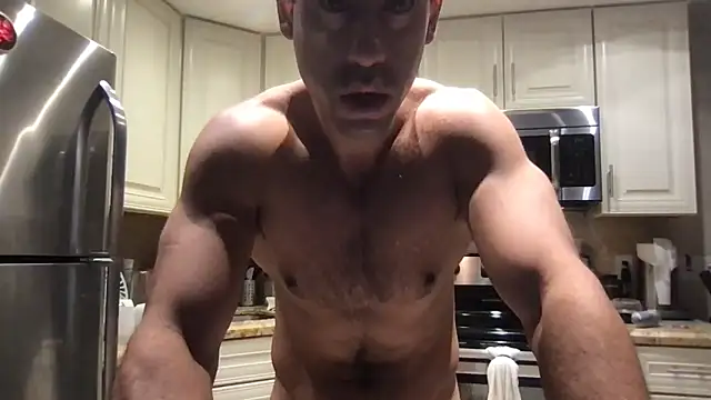 BigGuyMuscle online show from 12, 11, 2025