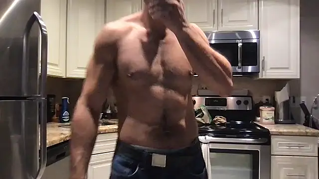 BigGuyMuscle online show from 18, 11, 2025