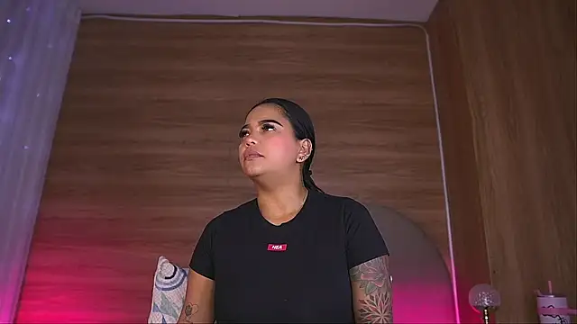 alexaa walker online show from 31, 3, 2026