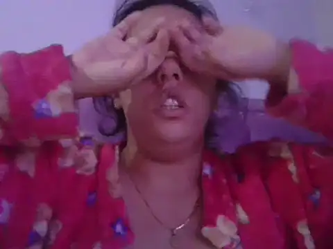 annarose19 online show from 4, 2, 2025