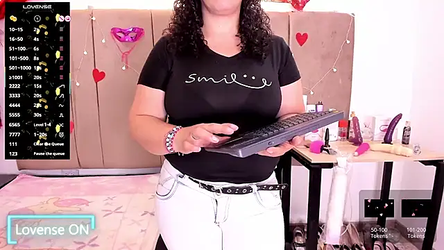 Snapshot of Zaly_mature chatting on 10, 10, 2025 Zaly mature online show from 10, 10, 2025
