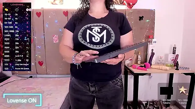 Zaly mature online show from 10, 1, 2026