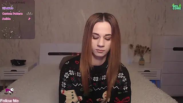 ItsAlisia online show from 12, 2, 2025