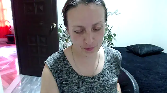 Snapshot of kittykalor09 chatting on 28, 6, 2026 kittykalor09 online show from 28, 6, 2026