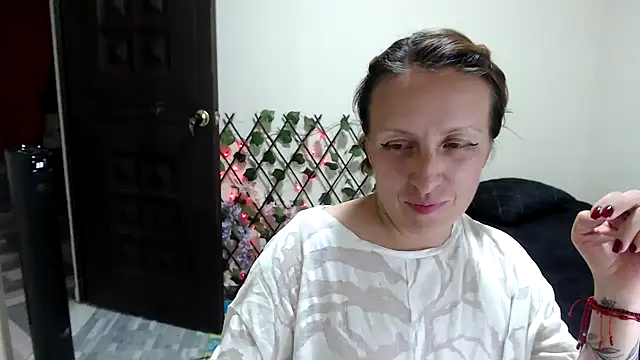 Snapshot of kittykalor09 chatting on 3, 7, 2026 kittykalor09 online show from 3, 7, 2026