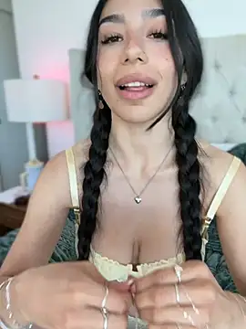 LoveLillyy online show from 9, 3, 2026