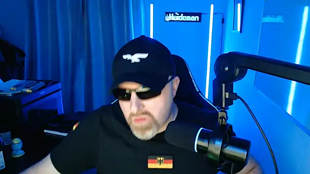 DerPornoPete online show from 24, 9, 2025