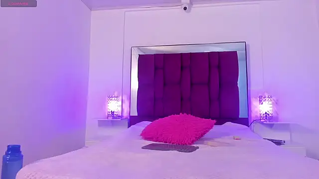 danaythamara1 online show from 6, 3, 2025