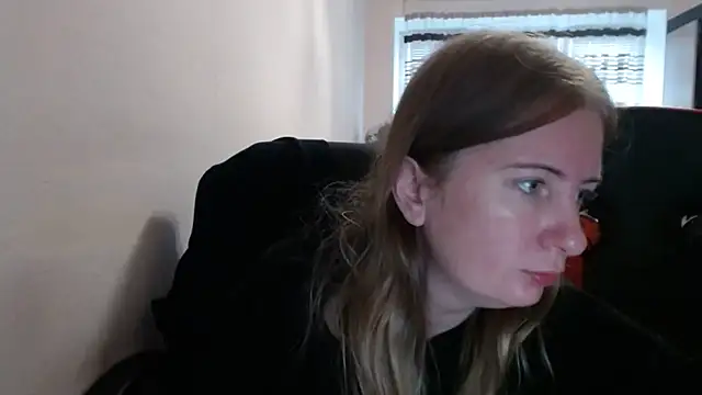 PeterAndJen online show from 9, 10, 2025