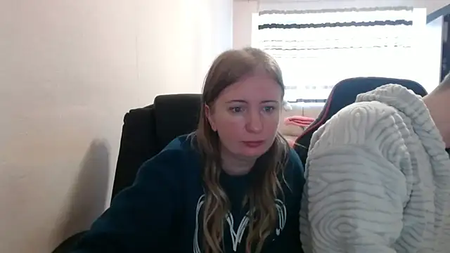 PeterAndJen online show from 30, 10, 2025