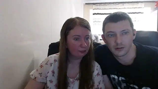 Snapshot of PeterAndJen chatting on 5, 7, 2026 PeterAndJen online show from 5, 7, 2026