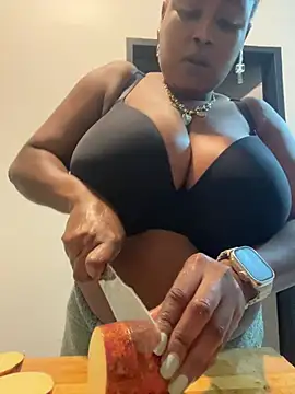 Sexy-Bubbles online show from 18, 2, 2026