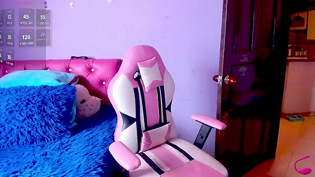 crissn0707 online show from 15, 9, 2025