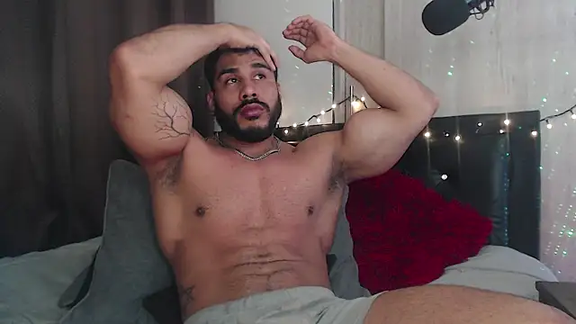 Snapshot of Artemis_Kazttman chatting on 15, 12, 2024 Artemis Kazttman online show from 15, 12, 2024