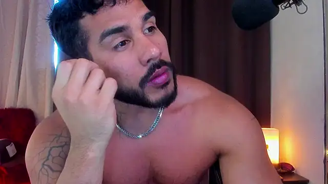 Snapshot of Artemis_Kazttman chatting on 12, 1, 2025 Artemis Kazttman online show from 12, 1, 2025