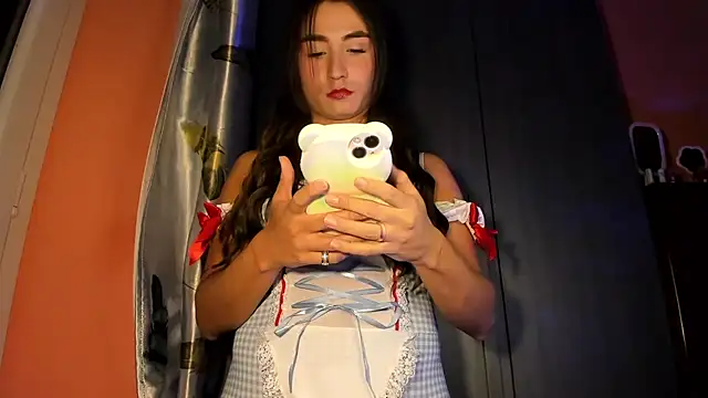 wanderlustxxx  online show from 19, 11, 2025