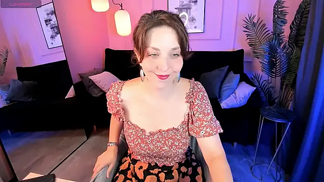 MargaretFatal online show from 2, 7, 2026