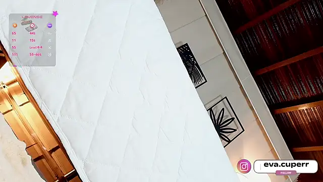 Snapshot of eva_cuper chatting on 6, 7, 2026 eva cuper online show from 6, 7, 2026