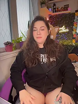 JennKenobi online show from 13, 3, 2026