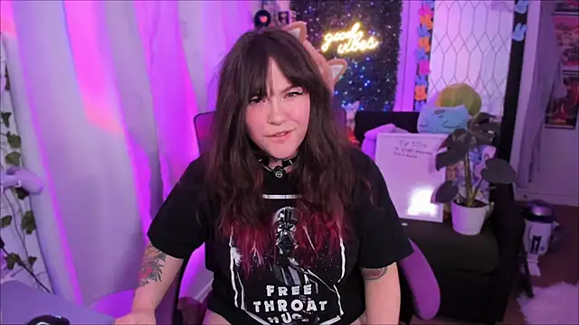 JennKenobi online show from 13, 5, 2026