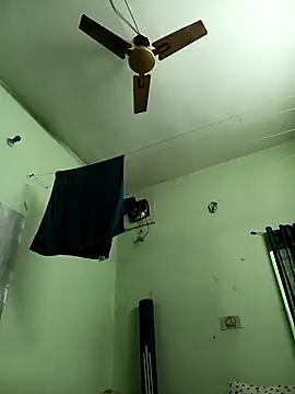 Snapshot of PrabV0319 chatting on 28, 10, 2025 PrabV0319 online show from 28, 10, 2025