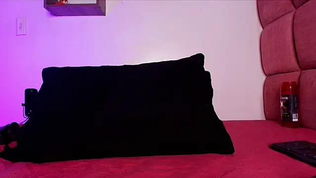 lorrayne  online show from 1, 2, 2025