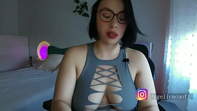 diosa cadenas online show from 10, 5, 2026