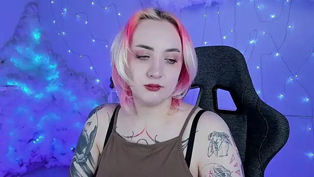 AsheLucker online show from 24, 2, 2025