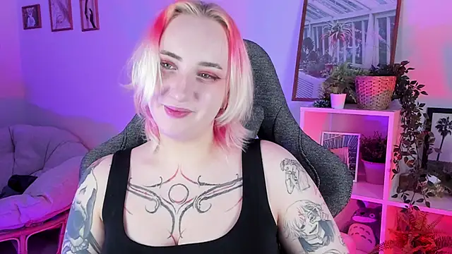 AsheLucker online show from 2, 3, 2025