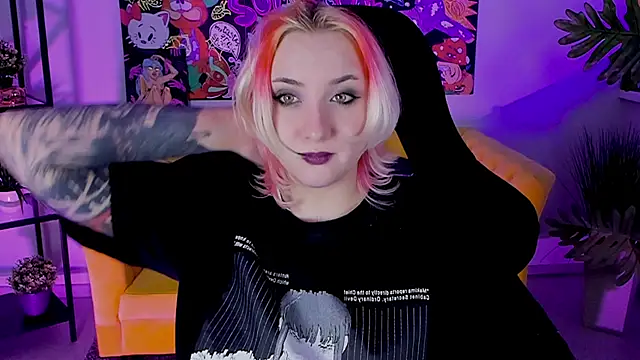 AsheLucker online show from 7, 3, 2025