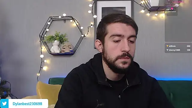 Snapshot of Dylan_Best chatting on 18, 12, 2024 Dylan Best online show from 18, 12, 2024