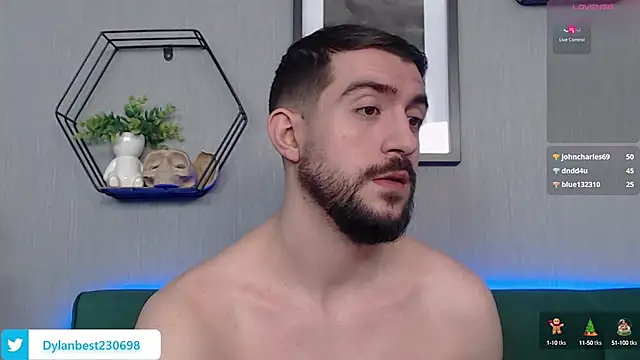 Snapshot of Dylan_Best chatting on 31, 12, 2024 Dylan Best online show from 31, 12, 2024