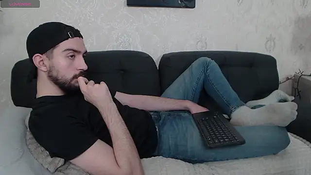 Snapshot of Dylan_Best chatting on 11, 1, 2025 Dylan Best online show from 11, 1, 2025