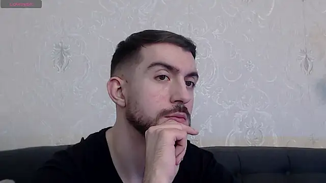 Snapshot of Dylan_Best chatting on 8, 3, 2025 Dylan Best online show from 8, 3, 2025