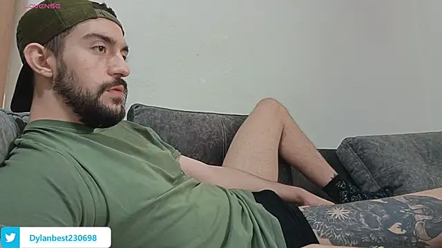 Snapshot of Dylan_Best chatting on 25, 9, 2025 Dylan Best online show from 25, 9, 2025
