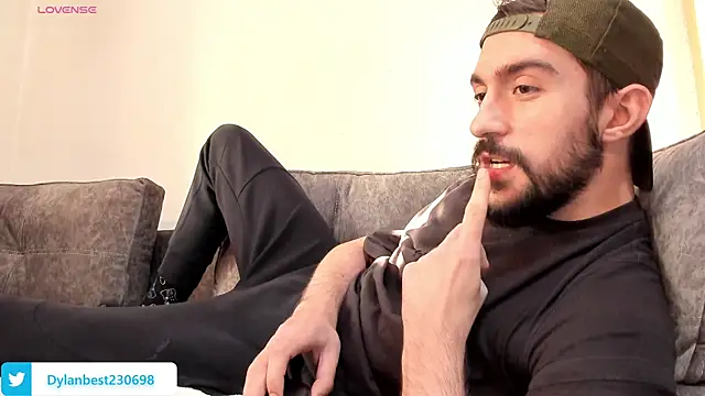 Snapshot of Dylan_Best chatting on 1, 10, 2025 Dylan Best online show from 1, 10, 2025