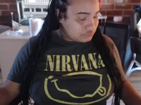 Hilarybunnyy online show from 25, 10, 2025